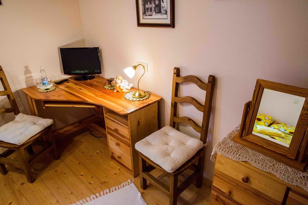 Willa Nad Popradem Bed and Breakfast Piwniczna-Zdroj Buitenkant foto