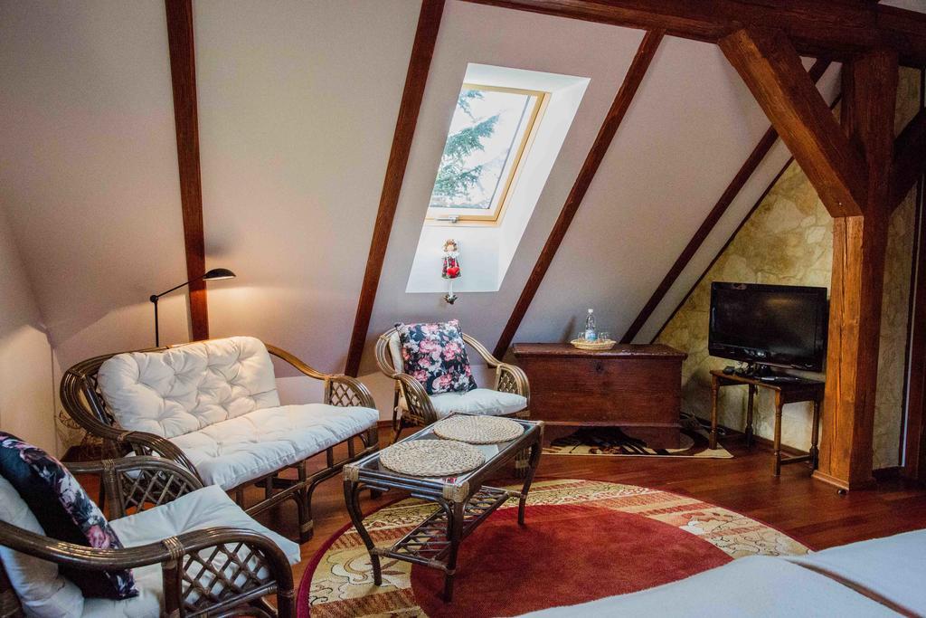 Willa Nad Popradem Bed and Breakfast Piwniczna-Zdroj Buitenkant foto